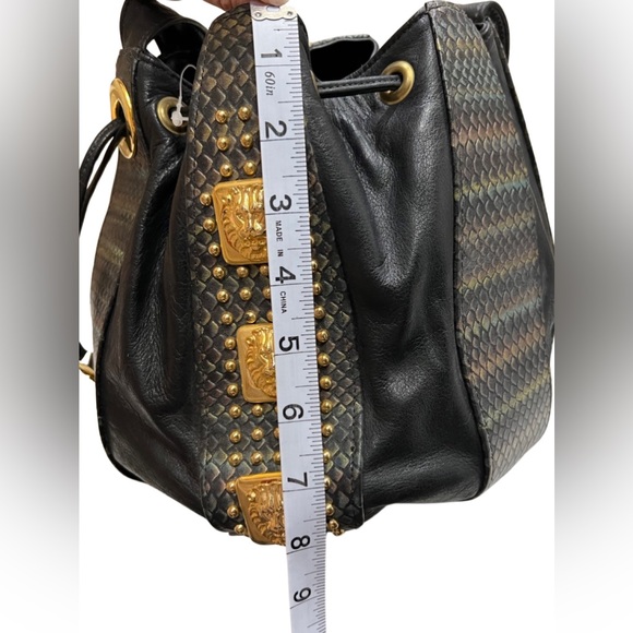 ST. MAARTEN Dallas 90s/Y2K Black/Multi Color Snake Embossed Leather Bucket Bag - Picture 7 of 13